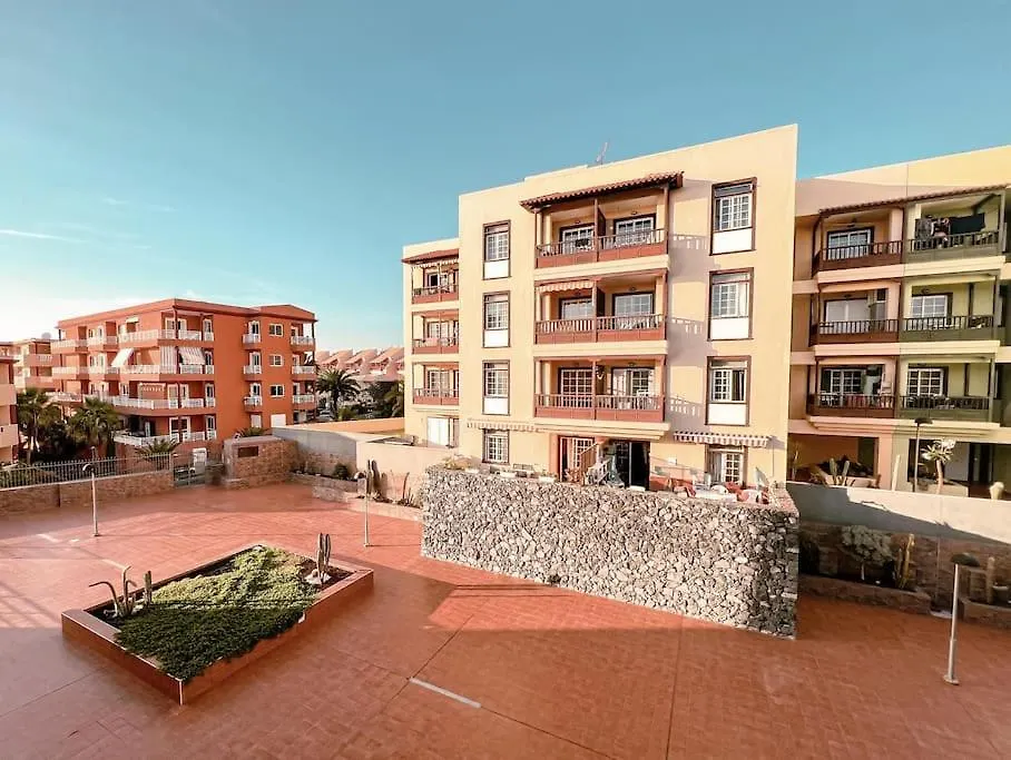 Quiet Sunviet Stay, Pool & Morning Sun Balcony Cs021 Callao Salvaje 0*,  Espanha